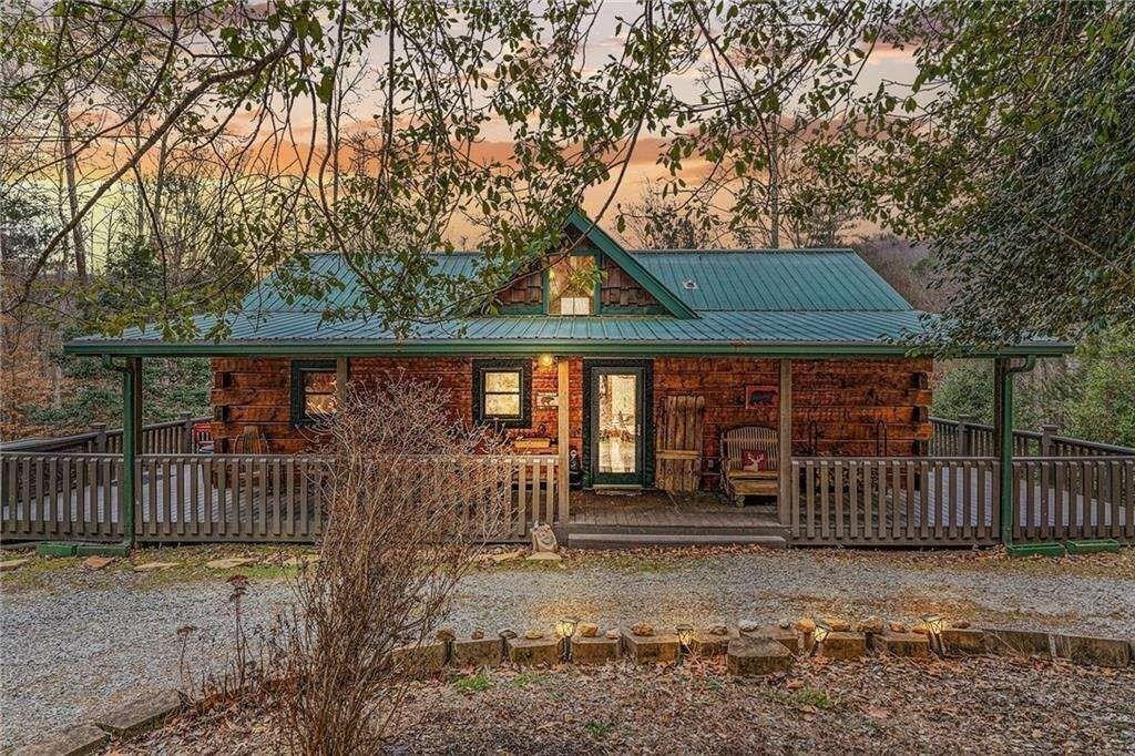 533 Mangum's Trail Blue Ridge, GA 30513 - Photo 3 of 29 Gallery Image 3