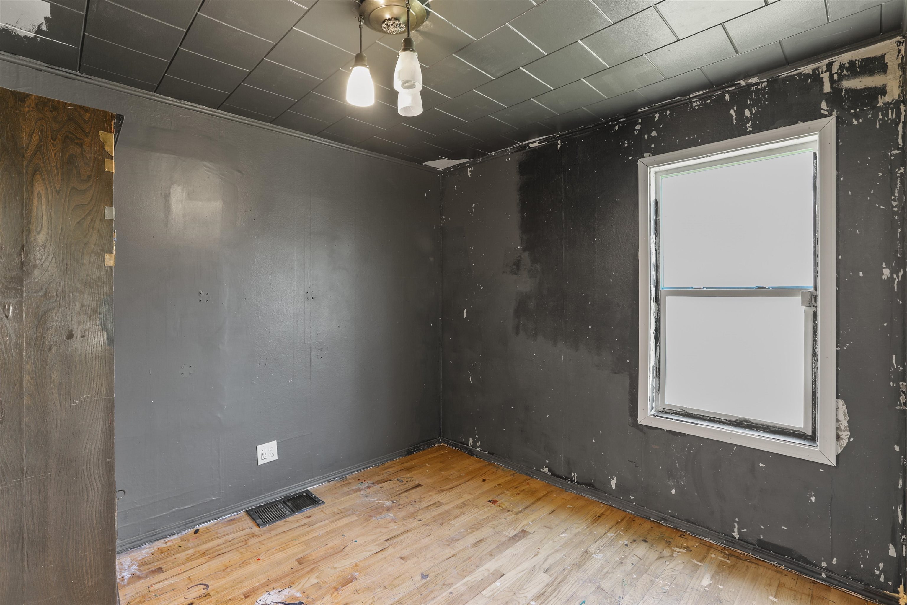 923 East Nebraska Avenue Spokane, WA 99208 - Photo 15 of 25