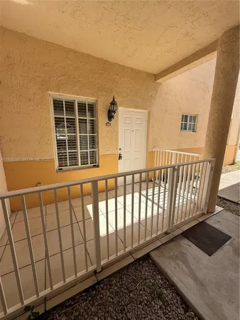 $2,500 | 6912 Northwest 179th Street, Unit 106, Hialeah, FL 33015