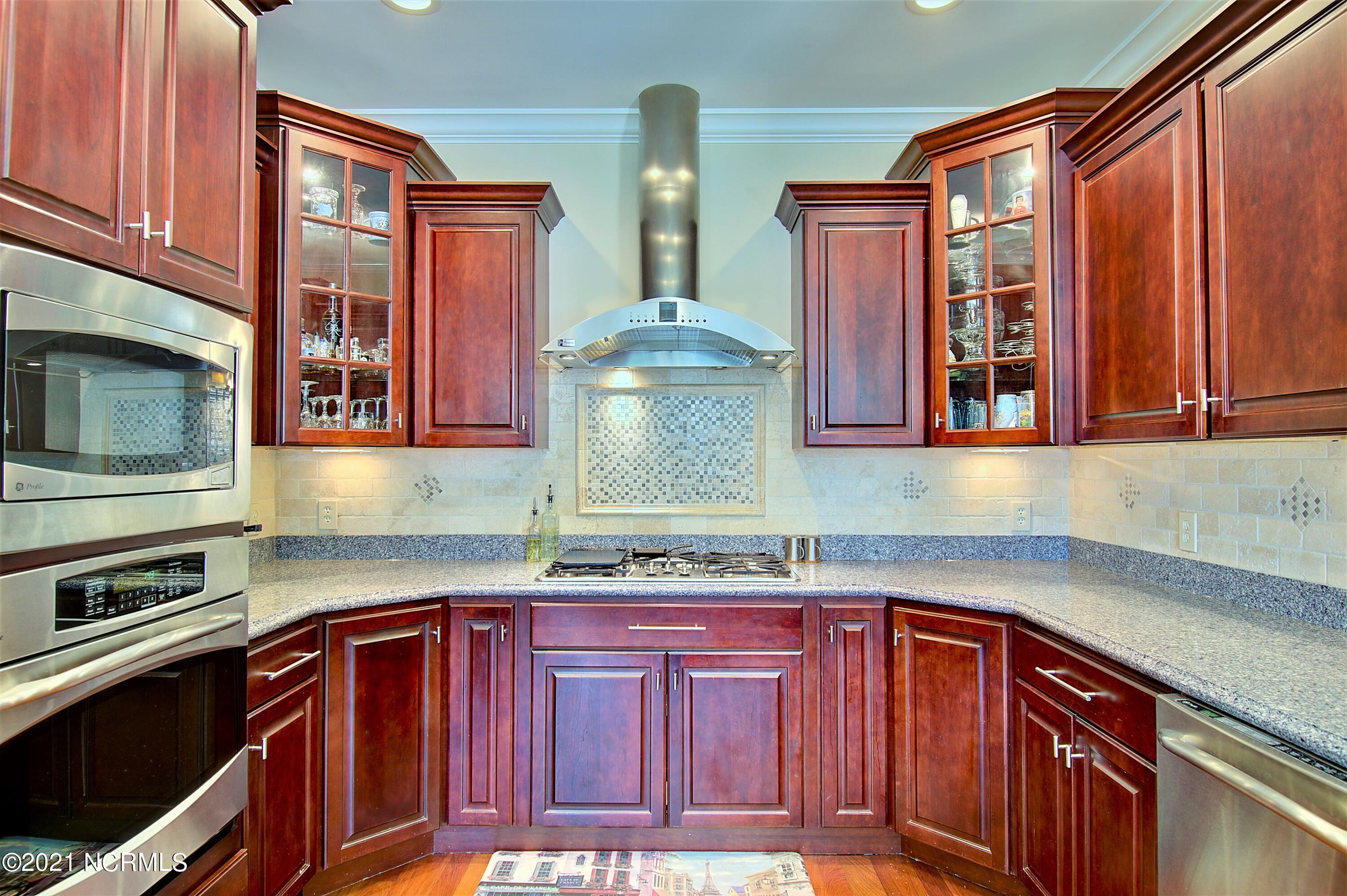 523 Mission Road Southport, NC 28461 - Photo 22 of 60 523mission - 27