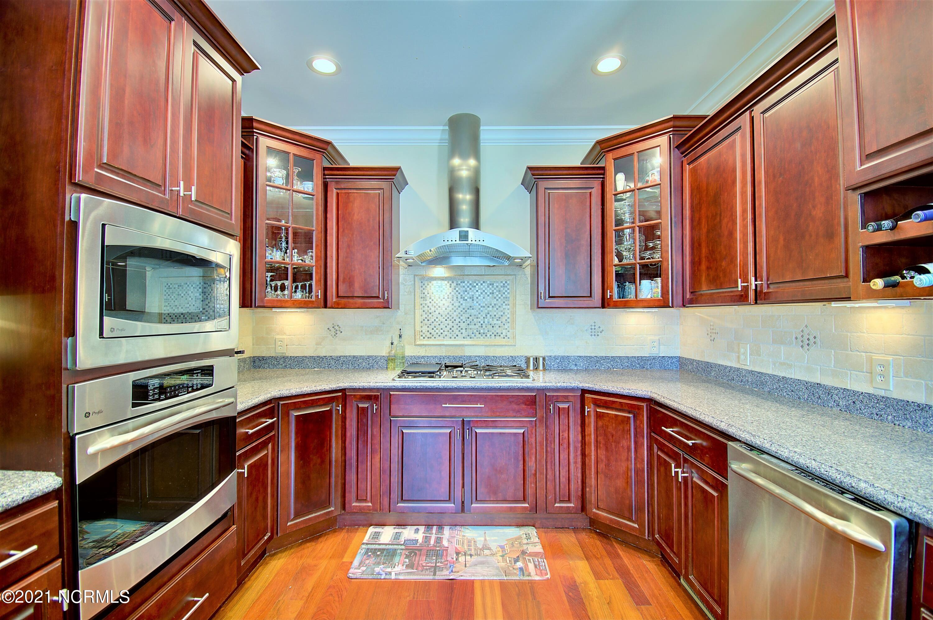 523 Mission Road Southport, NC 28461 - Photo 23 of 60 523mission - 28