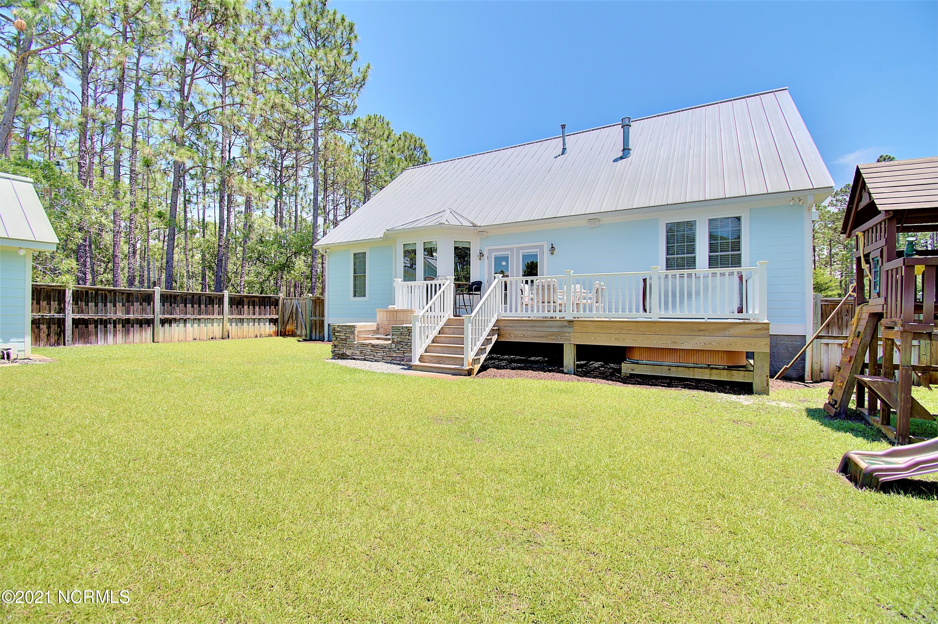 523 Mission Road Southport, NC 28461 - Photo 55 of 60 523mission - 10