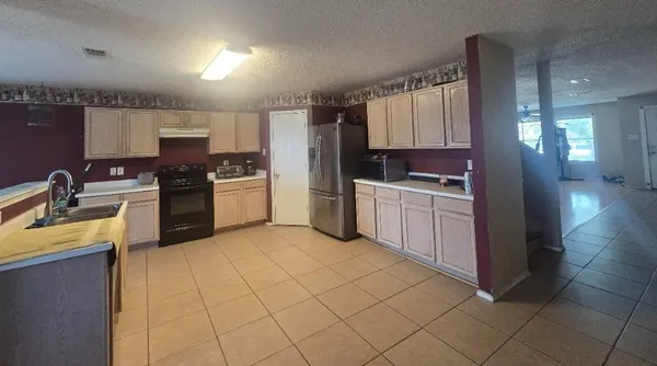 $369,900 | 5333 Emmeryville Lane, Fort Worth, TX 76244