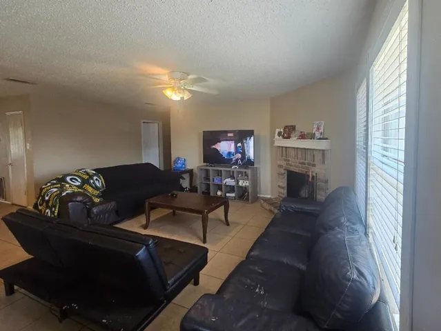 $389,900 | 5333 Emmeryville Lane, Fort Worth, TX 76244