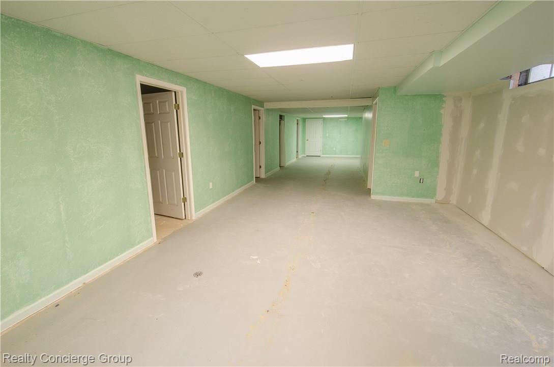 2549 Cinnamon Ridge Road Howell, MI 48855 - Photo 16 of 39 Cinnamon Ridge-26.jpg