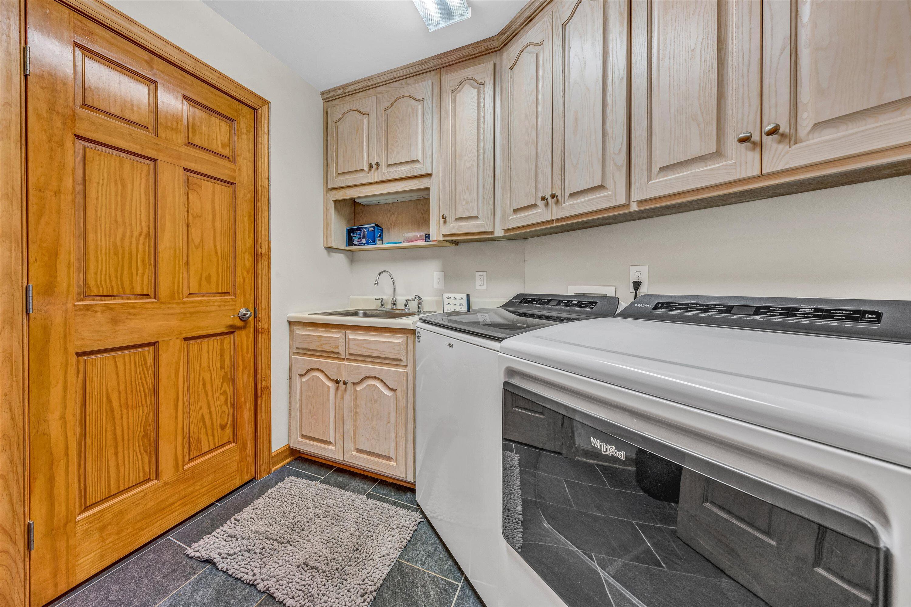 510 Crestview Road Wirtz, VA 24184 - Photo 14 of 50 14-DSC00211