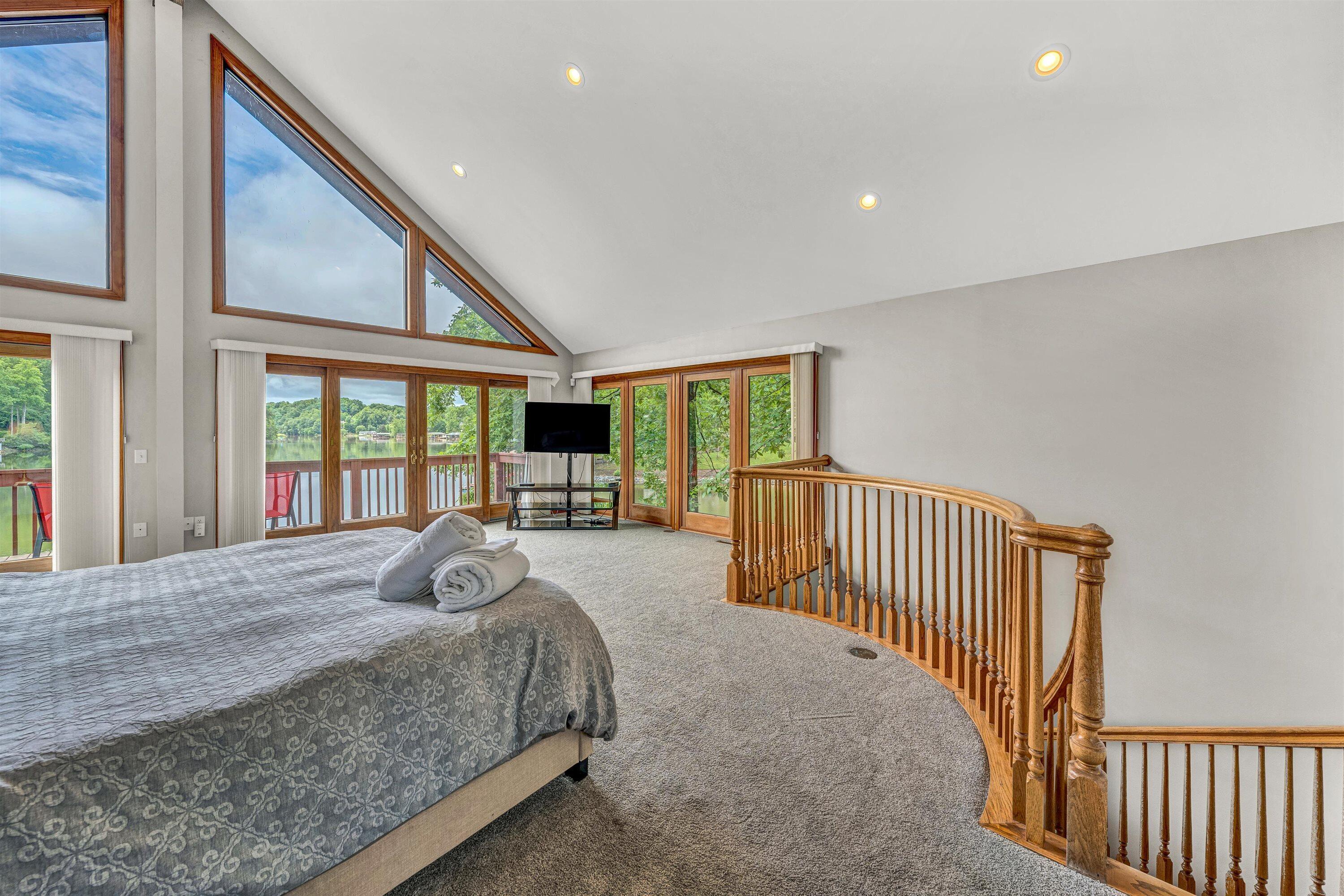 510 Crestview Road Wirtz, VA 24184 - Photo 22 of 50 22-DSC00244