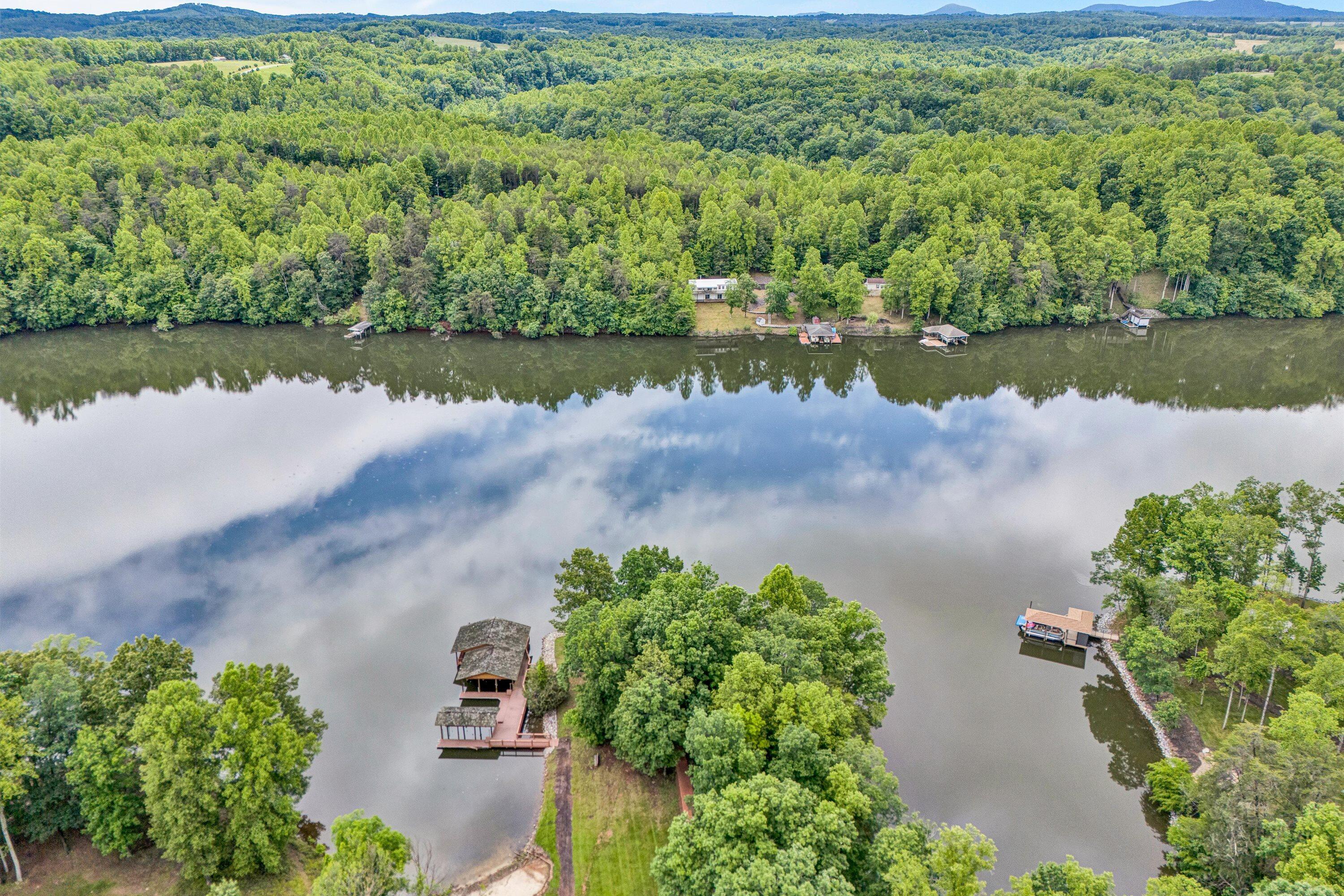 510 Crestview Road Wirtz, VA 24184 - Photo 42 of 50 42-DJI_20250528144716_0201