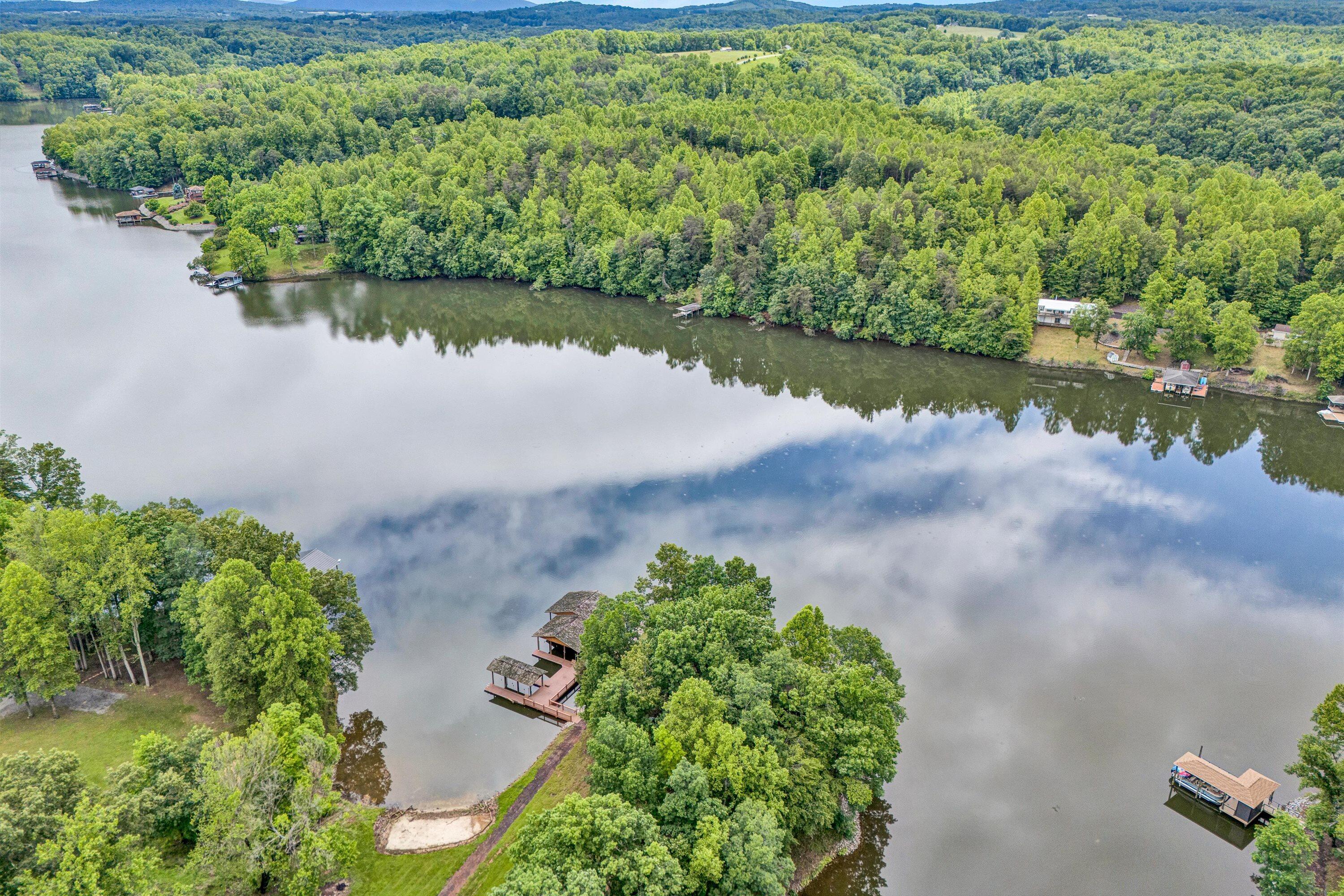 510 Crestview Road Wirtz, VA 24184 - Photo 43 of 50 43-DJI_20250528144729_0204