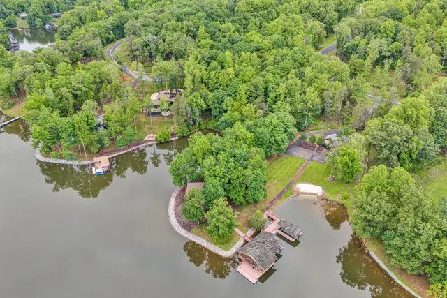 $799,000 | 510 Crestview Road, Wirtz, VA 24184