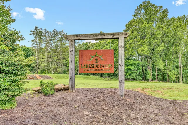 $799,000 | 510 Crestview Road, Wirtz, VA 24184