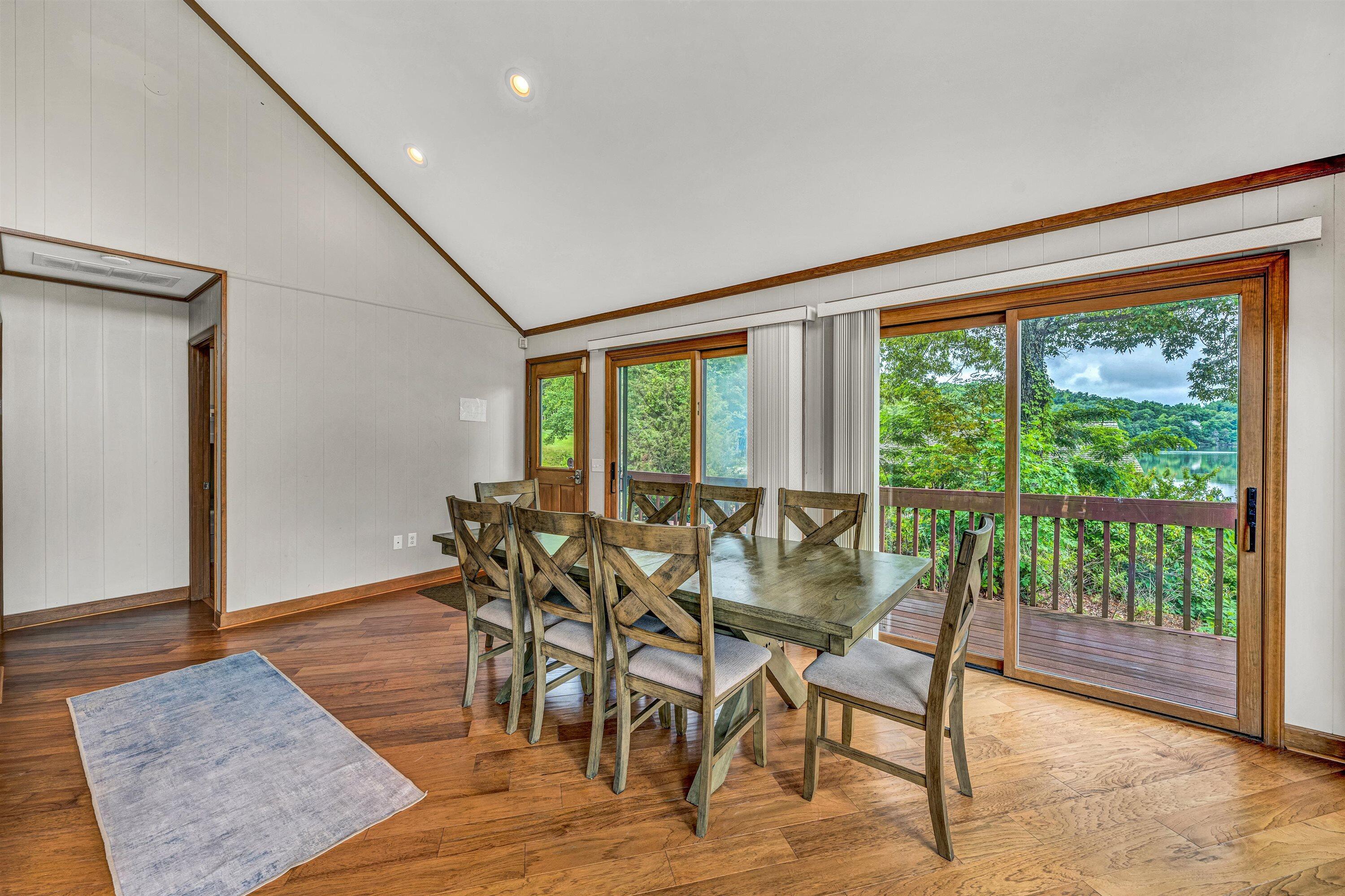 510 Crestview Road Wirtz, VA 24184 - Photo 9 of 50 09-DSC00229