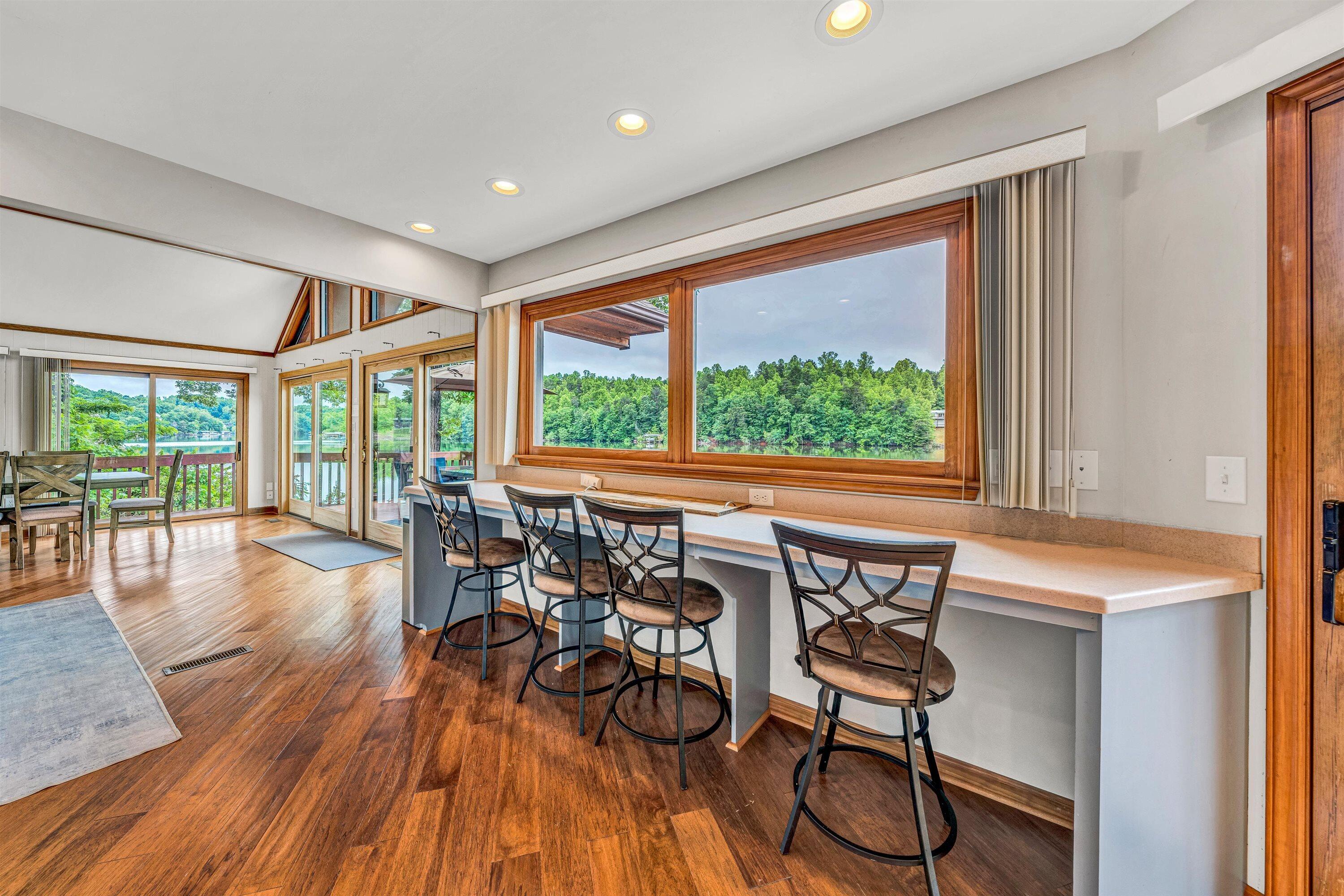 510 Crestview Road Wirtz, VA 24184 - Photo 10 of 50 10-DSC00214