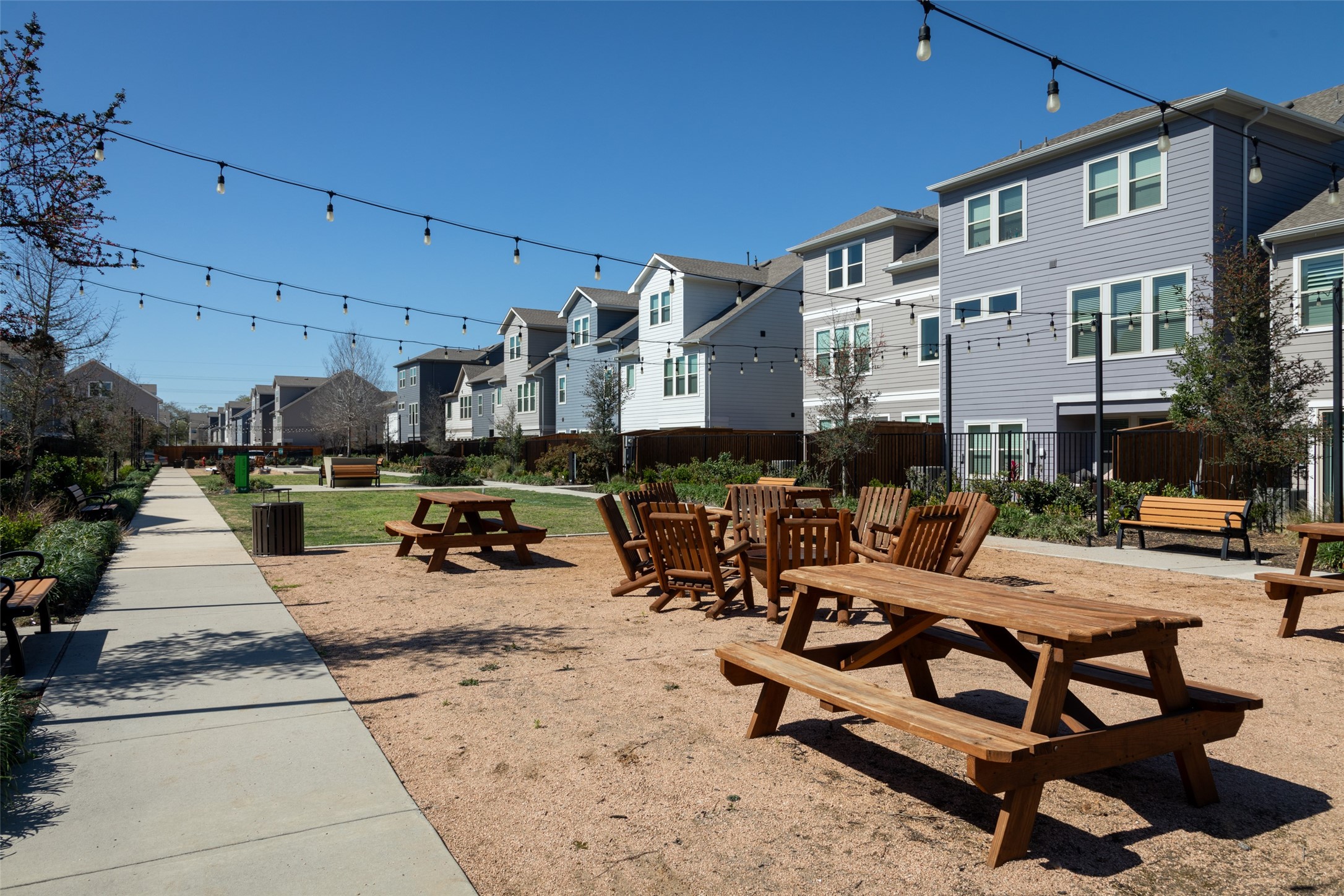 10961 Hewitt Cliff Lane Houston, TX 77043 - Photo 23 of 26