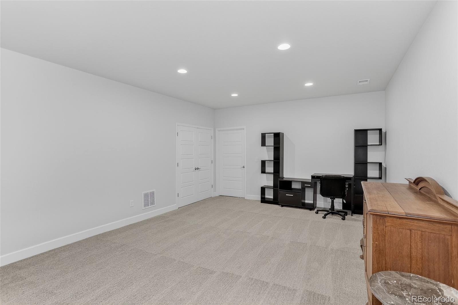 1059 Blue Bell Road Berthoud, CO 80513 - Photo 23 of 39