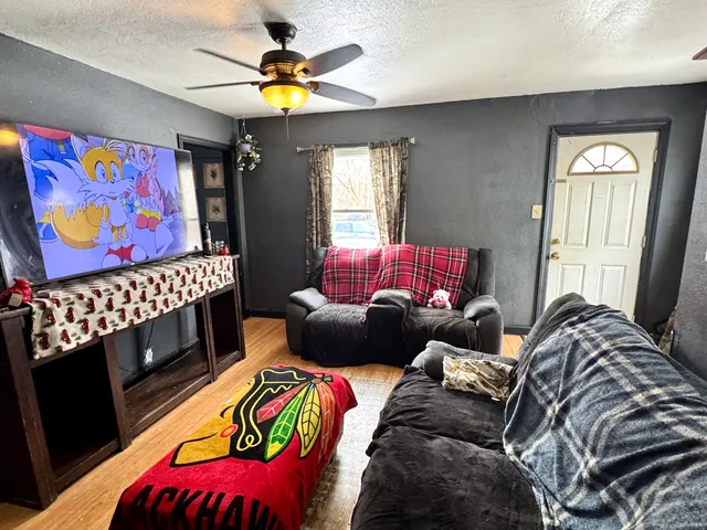 $165,000 | 7133 Kentucky Avenue, Hammond, IN 46323