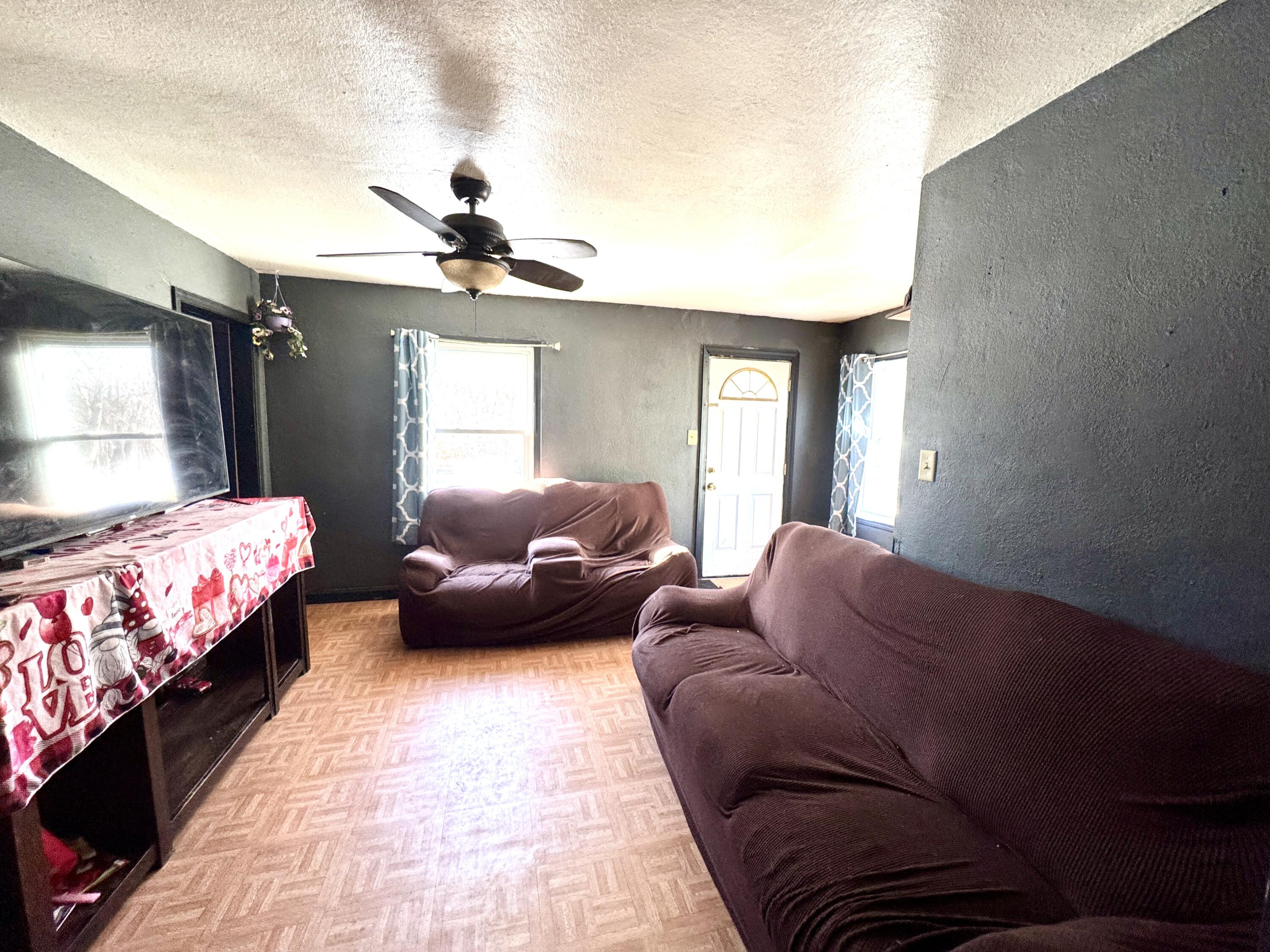 7133 Kentucky Avenue Hammond, IN 46323 - Photo 10 of 27 3000x2250