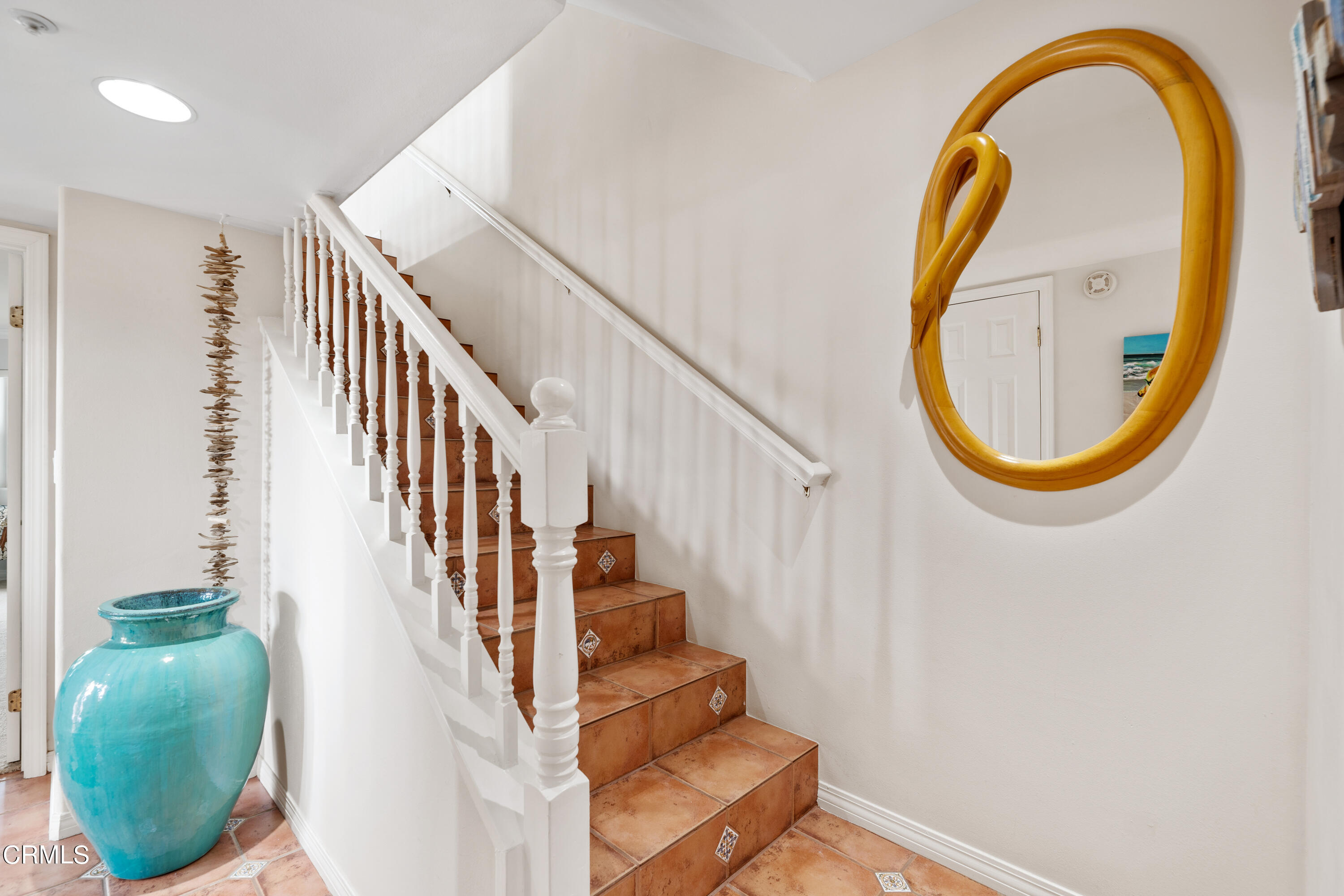 1316 Mandalay Beach Road Oxnard, CA 93035 - Photo 27 of 33 a view of entryway