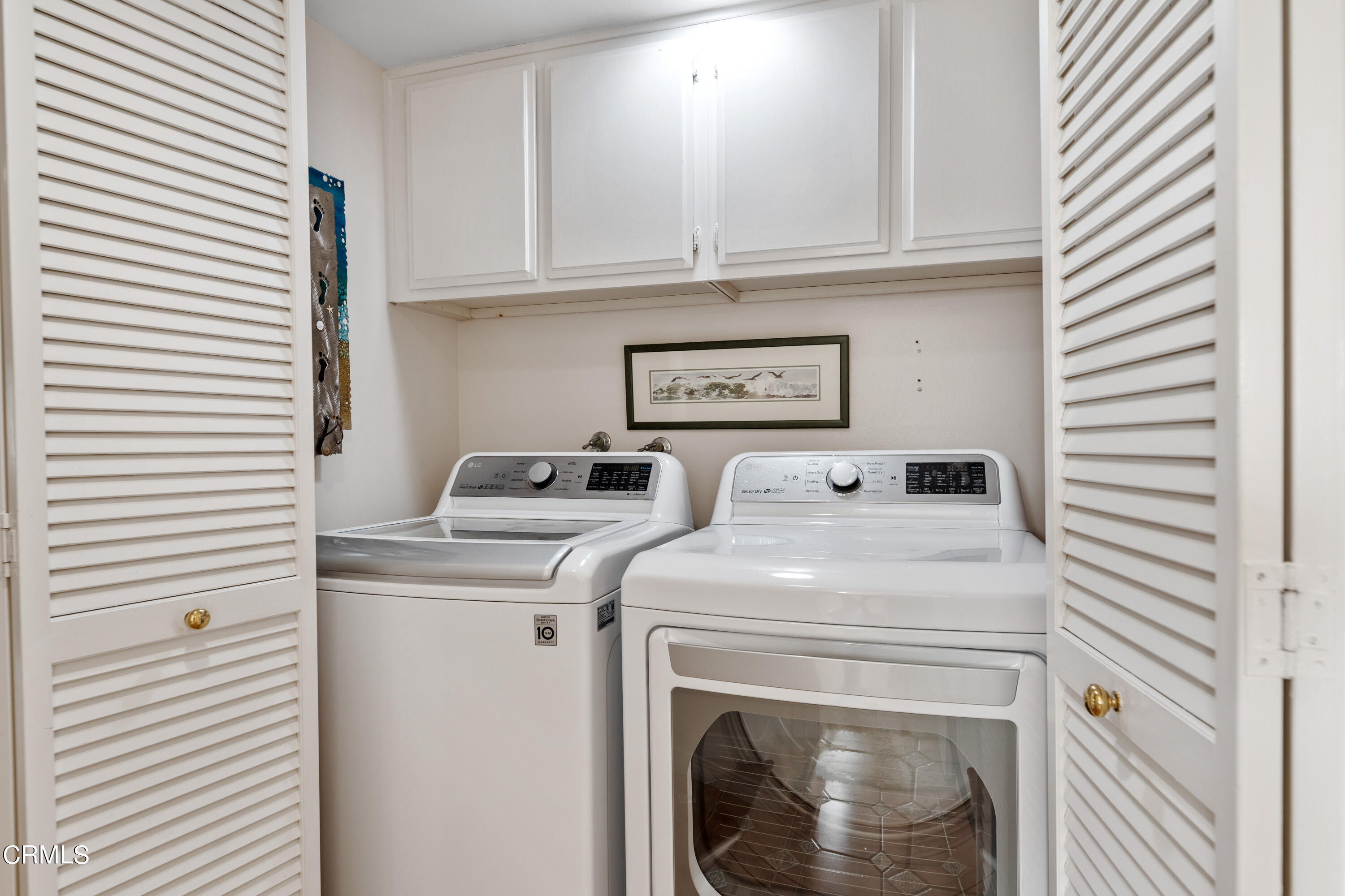 1316 Mandalay Beach Road Oxnard, CA 93035 - Photo 30 of 33 a utility room with dryer and washer