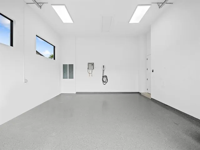 $2,695,000 | 1717 Northeast 17th Terrace, Fort Lauderdale, FL 33305