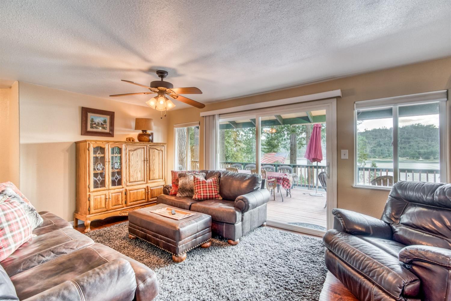 53696 Acorn Road Bass Lake, CA 93604 - Photo 26 of 69 Gallery Image 26