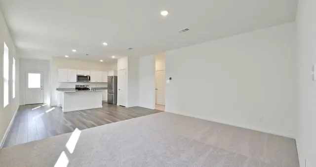 $1,700 | 524 Halifax Court, Montgomery, TX 77316