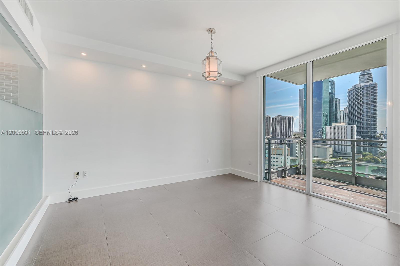 92 Southwest 3rd Street, Unit 2212 Miami, FL 33130 - Photo 20 of 50