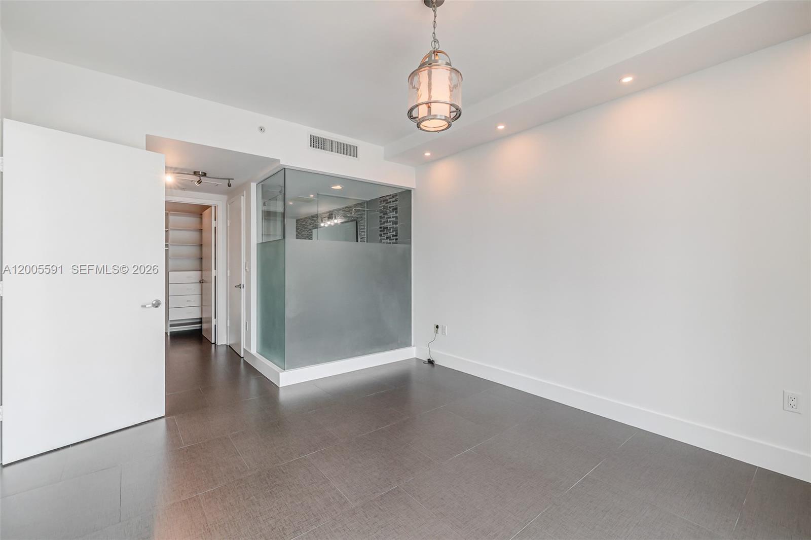 92 Southwest 3rd Street, Unit 2212 Miami, FL 33130 - Photo 25 of 50