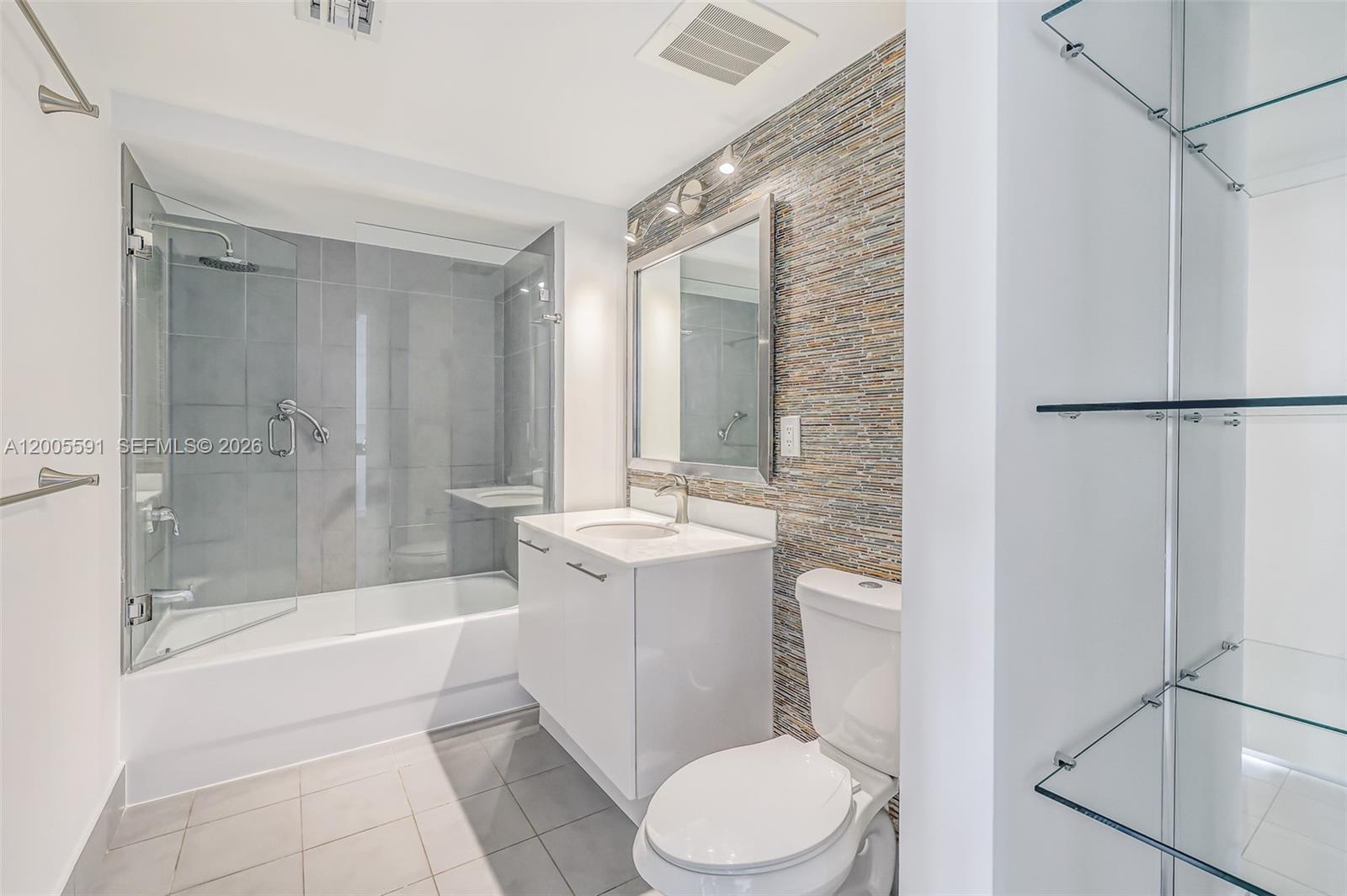 92 Southwest 3rd Street, Unit 2212 Miami, FL 33130 - Photo 34 of 50