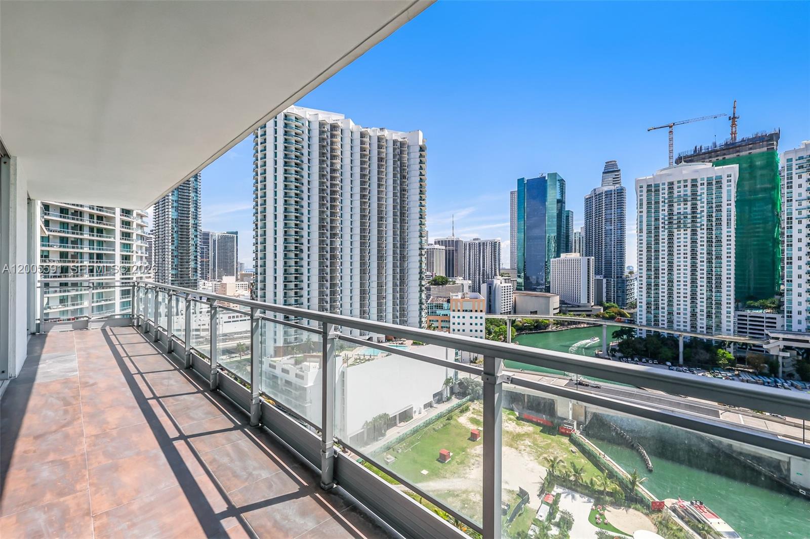 92 Southwest 3rd Street, Unit 2212 Miami, FL 33130 - Photo 36 of 50