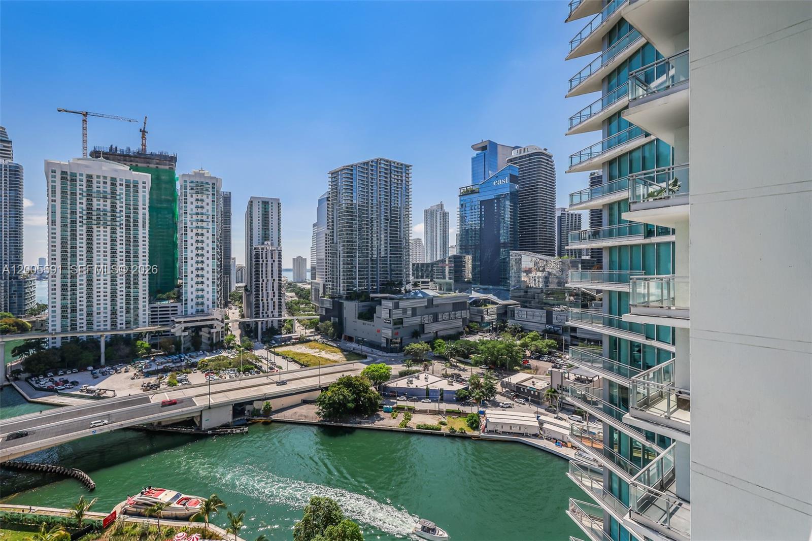 92 Southwest 3rd Street, Unit 2212 Miami, FL 33130 - Photo 46 of 50