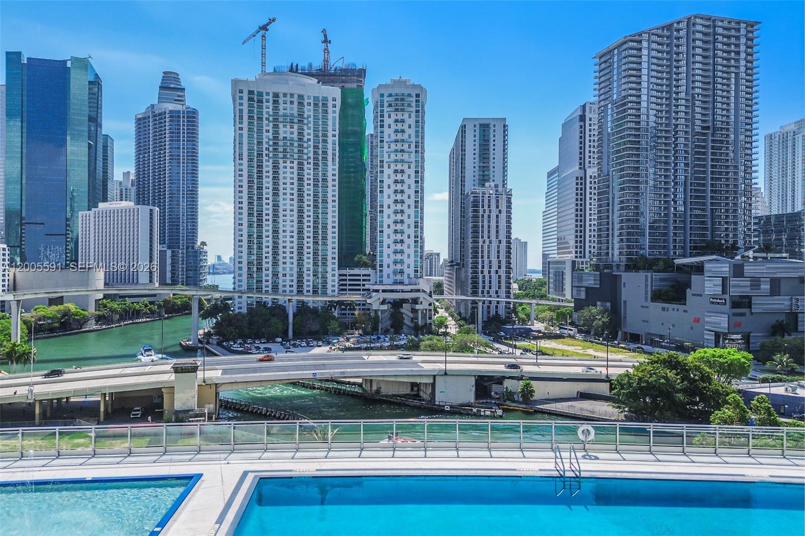 92 Southwest 3rd Street, Unit 2212 Miami, FL 33130 - Photo 49 of 50
