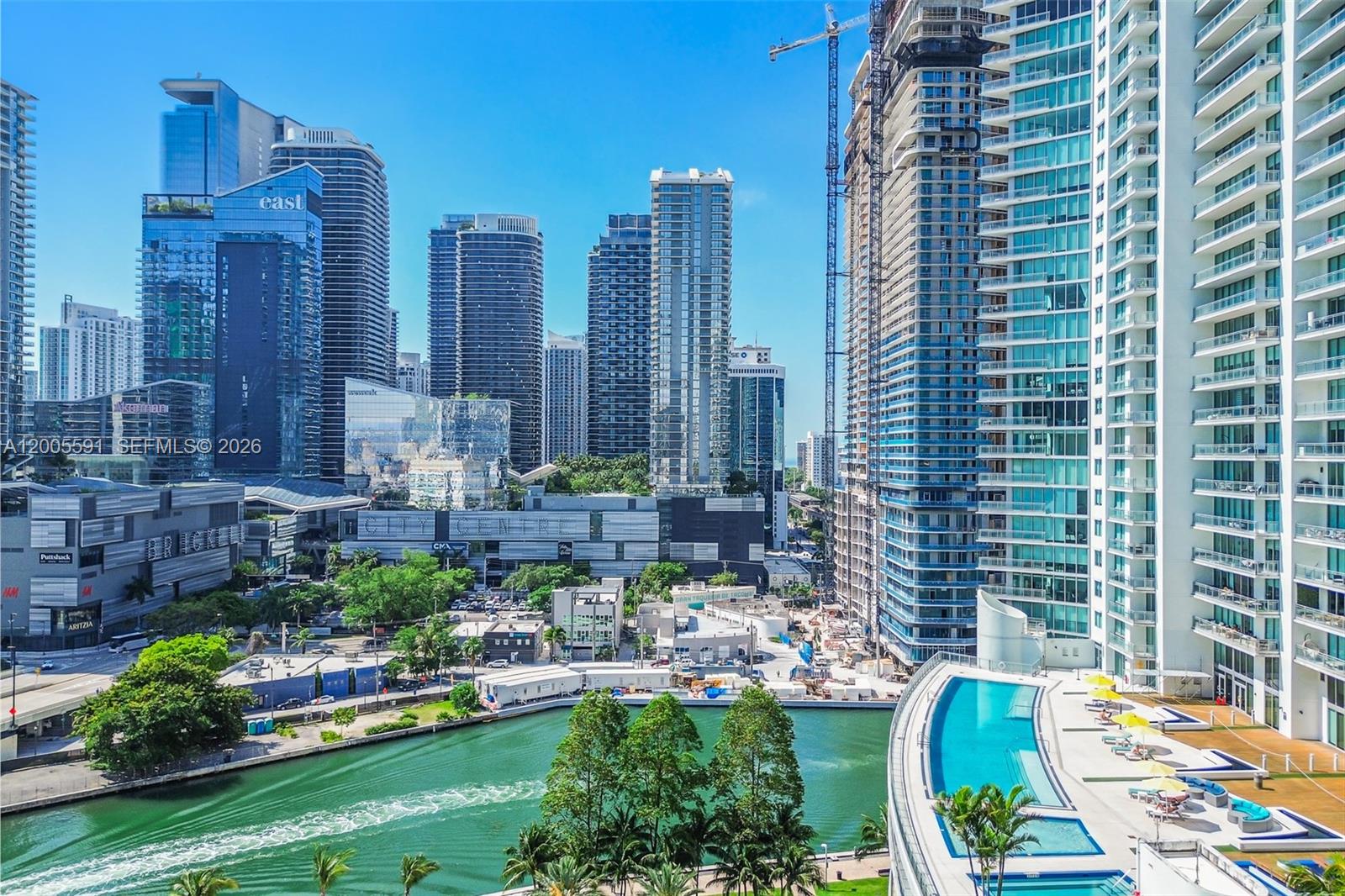 92 Southwest 3rd Street, Unit 2212 Miami, FL 33130 - Photo 7 of 50