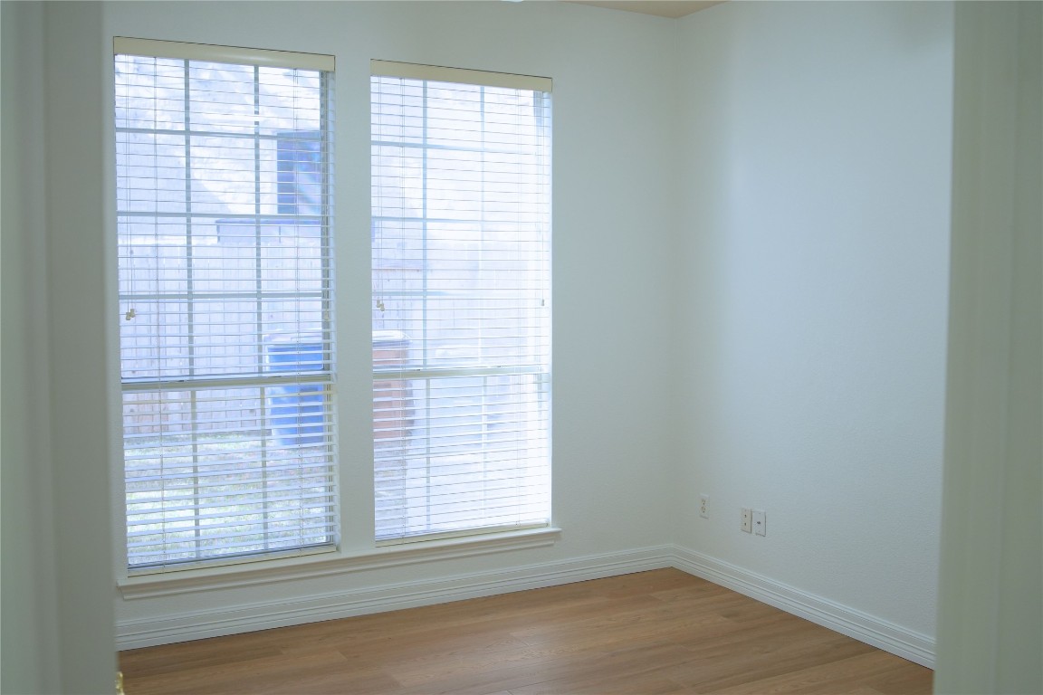 9501 Aire Libre Drive Austin, TX 78726 - Photo 20 of 38 an empty room with a window