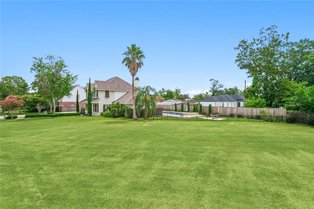 33 Chalstrom Drive River Ridge, LA 70123 - Photo 2 of 7 Gallery Image 2