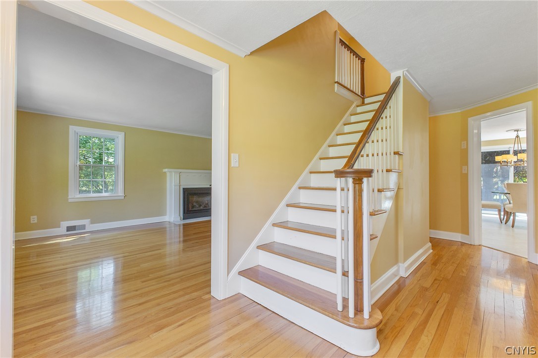 31 Lyndon Road Fayetteville, NY 13066 - Photo 5 of 47 Interior has been painted in the last 4 years.