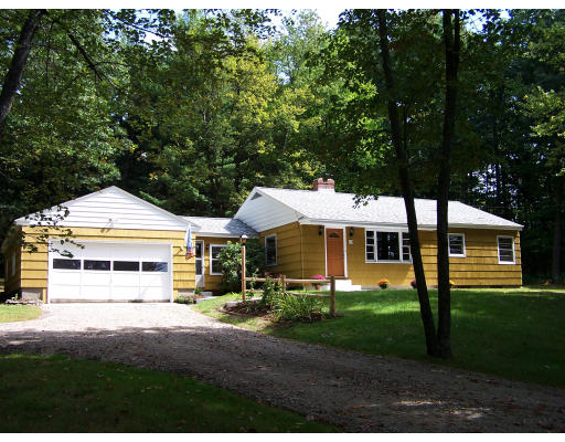 133 Turners Falls Road Montague, MA 01351 - Photo 1 of 16 Gallery Image 1