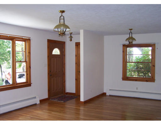 133 Turners Falls Road Montague, MA 01351 - Photo 5 of 16 Gallery Image 5