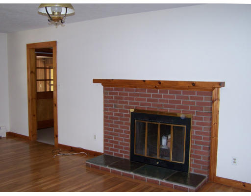 133 Turners Falls Road Montague, MA 01351 - Photo 6 of 16 Gallery Image 6
