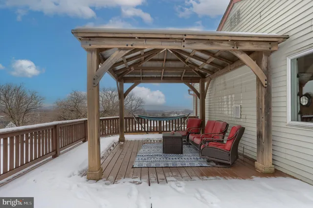 $415,000 | 121 Mimosa Lane, Leesport, PA 19533