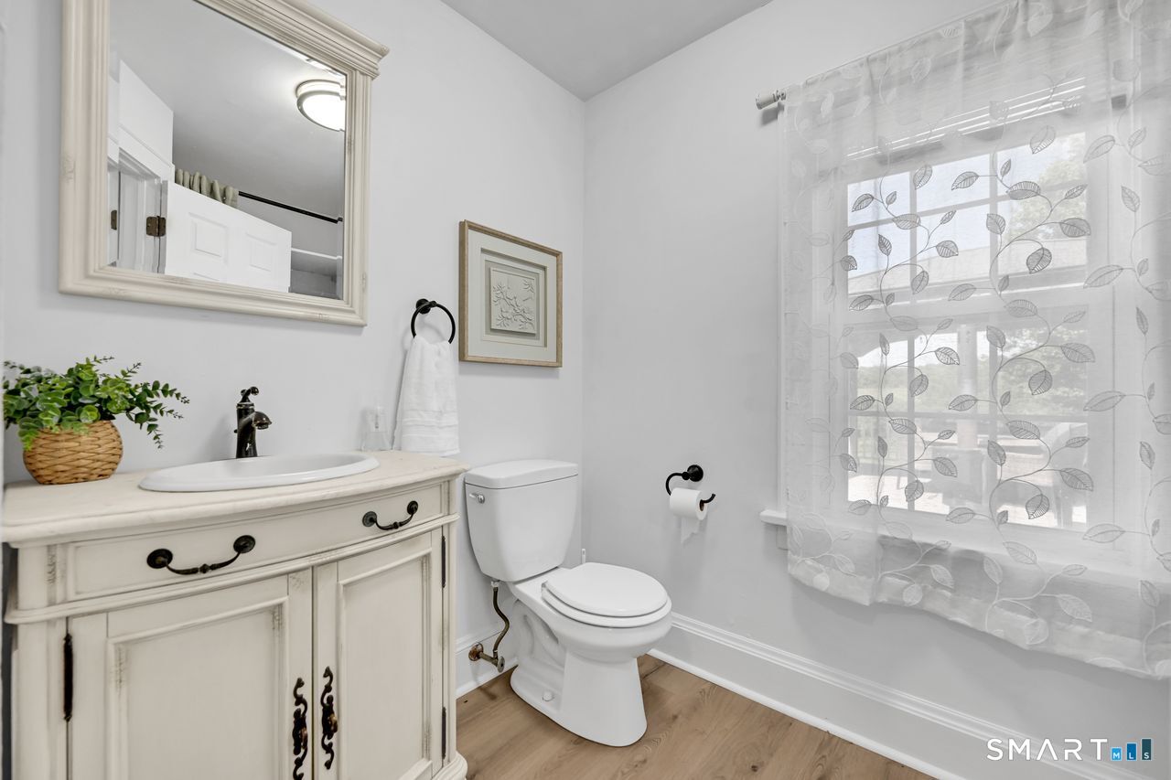 10 Carmel Hill Road South Bethlehem, CT 06751 - Photo 17 of 38