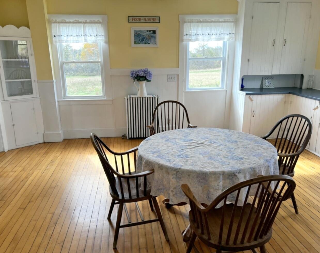 1242 Clinton Avenue Waterville, ME 04901 - Photo 4 of 69 Wood floors