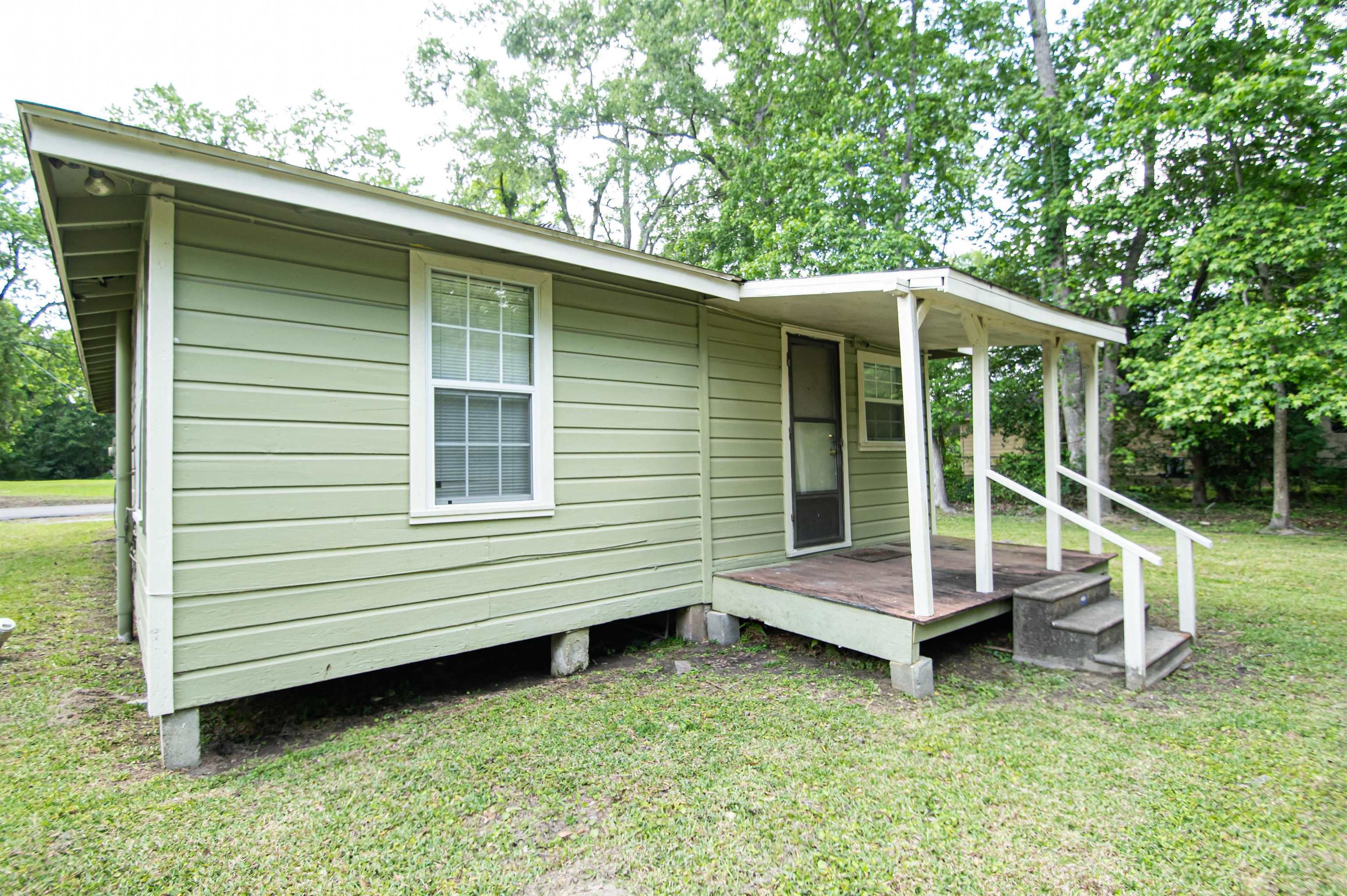 910 Bonner Street Silsbee, TX 77656 - Photo 13 of 14