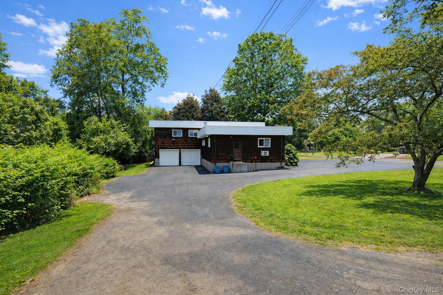 145 South Little Tor Road New City, NY 10956 - Photo 2 of 2