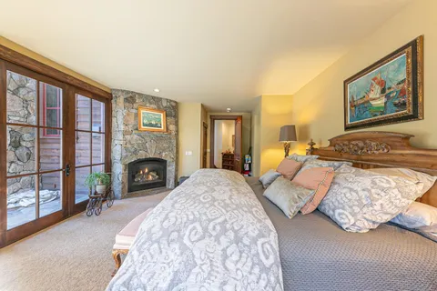$3,700,000 | 8250 Lahontan Drive, Truckee, CA 96161
