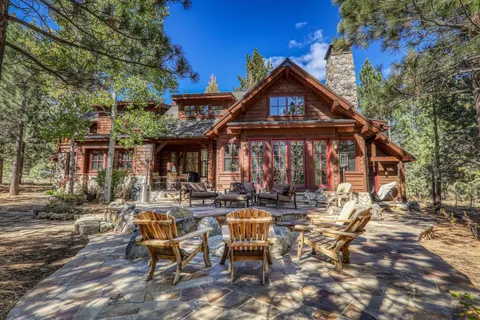 $3,700,000 | 8250 Lahontan Drive, Truckee, CA 96161
