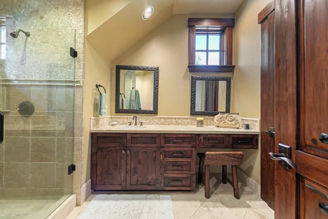 $3,550,000 | 8250 Lahontan Drive, Truckee, CA 96161