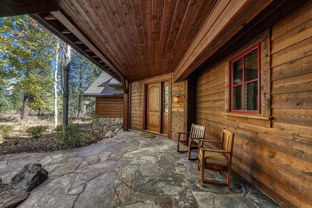 $3,550,000 | 8250 Lahontan Drive, Truckee, CA 96161