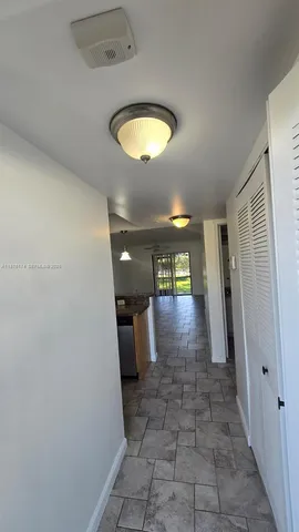 $2,150 | 10600 Northwest 10th Street, Unit 106, Pembroke Pines, FL 33026