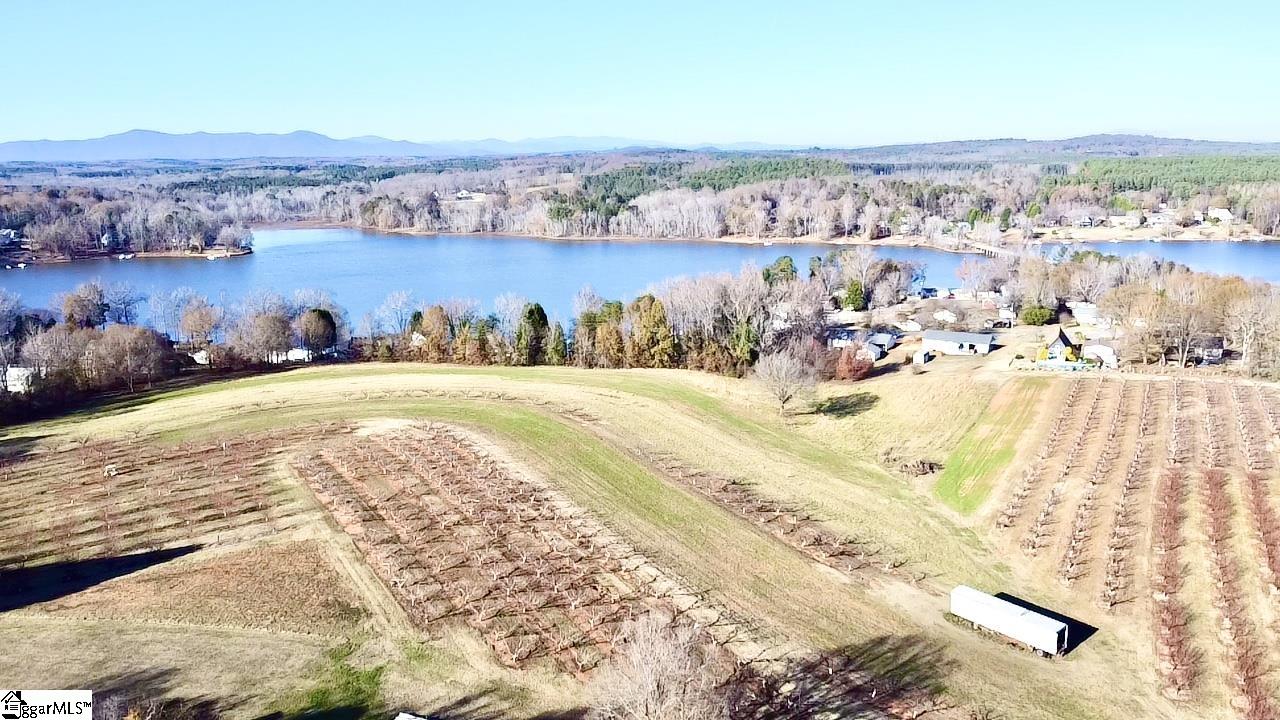 1300 Dickson Road Campobello, SC 29322 - Photo 4 of 8